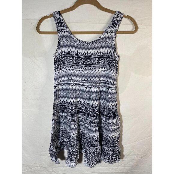 pink angel love sleeveless shirt black white geometric ruffle junior large READ - Picture 2 of 9